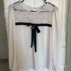 Lace Ribbon blouse